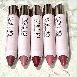 5X Doll 10 lip crayon